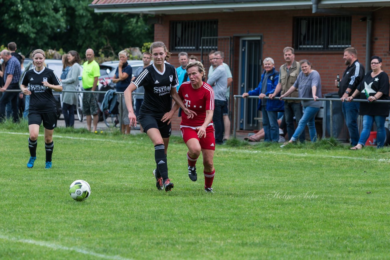 Bild 128 - Aufstiegsspiel SG Borgstedt/Brekendorf - SV Wahlstedt : Ergebnis: 1:4